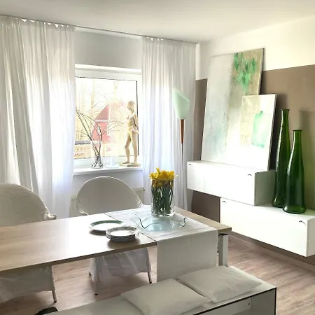 Cramons Kunst Designapartment Am Schwerin Mvp